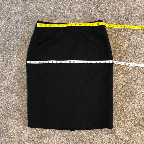 Kasper Pencil Straight Skirt Size 8 Official Classic Black - Picture 4 of 8